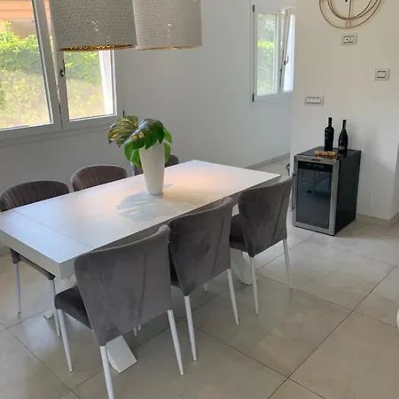 Luxury Con Piscina ヴィラ *