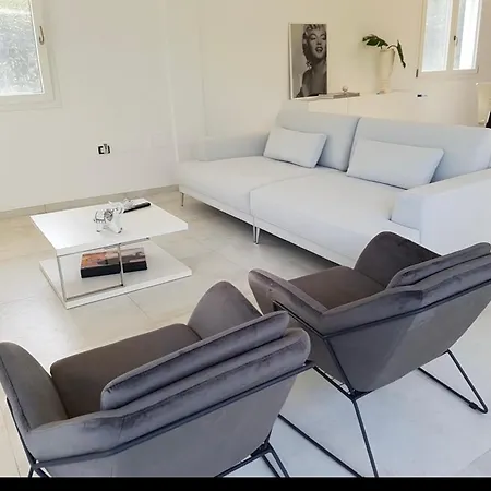 Luxury Con Piscina * ميسانيي