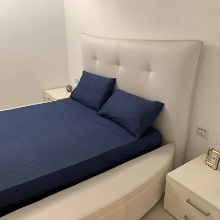 Luxury Con Piscina ميسانيي