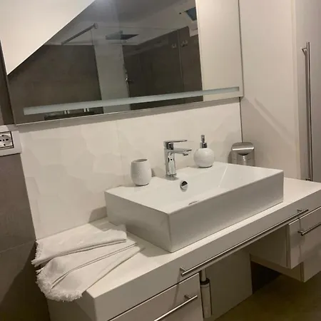 빌라 Luxury Con Piscina